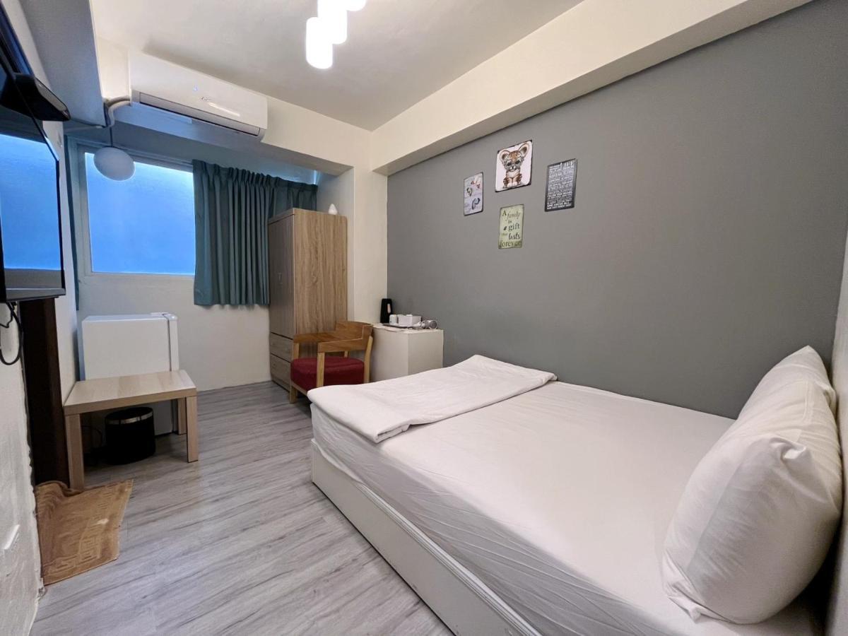 Fengchia Fun House Apartment Taichung Exterior photo