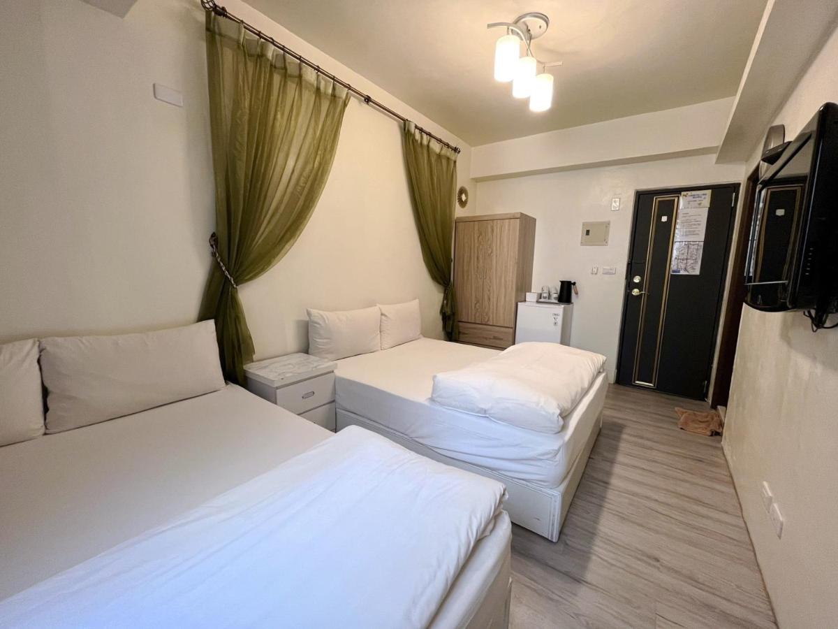 Fengchia Fun House Apartment Taichung Exterior photo